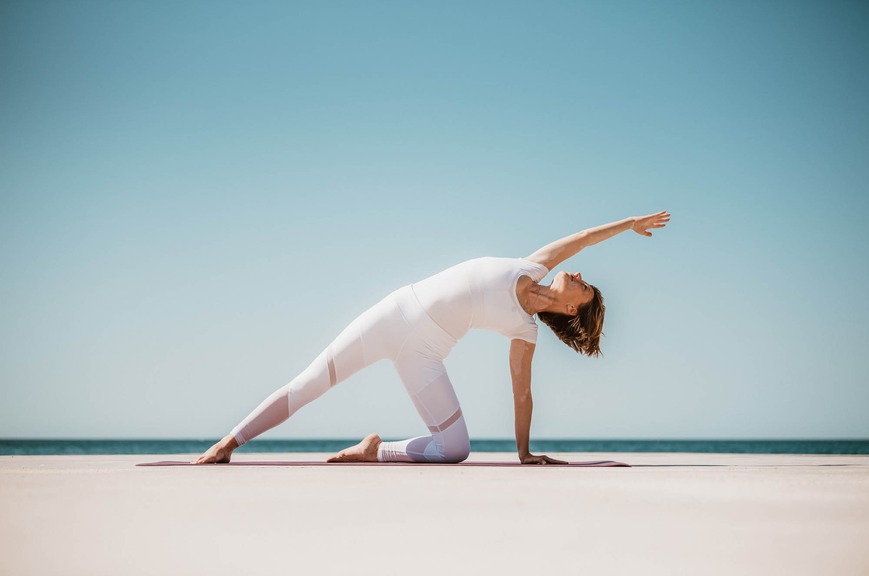 YOGA SCHOOL